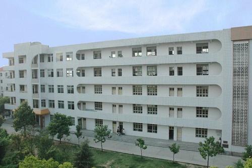 麻江縣中等職業(yè)技術學校2021年報名條件是什么
