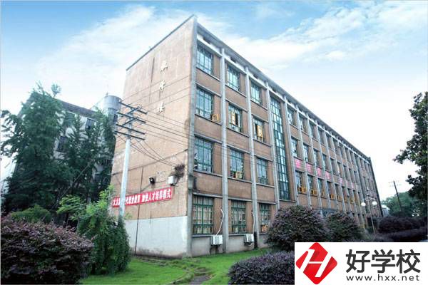 湘潭中考300-400分能讀什么學(xué)校？