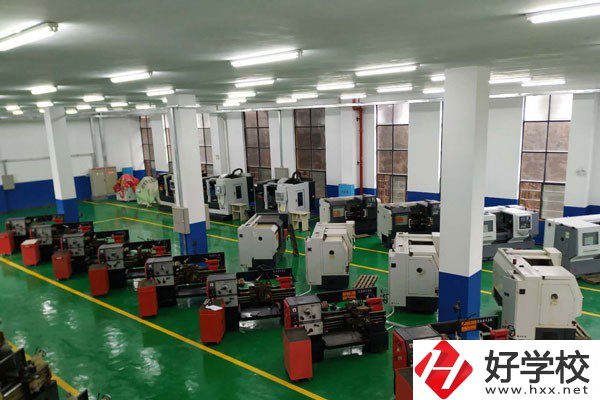 湖南懷化商業(yè)學(xué)校怎么樣？招生計(jì)劃有哪些？
