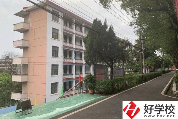 想在株洲學數(shù)字媒體技術應用專業(yè)，看看這所學校