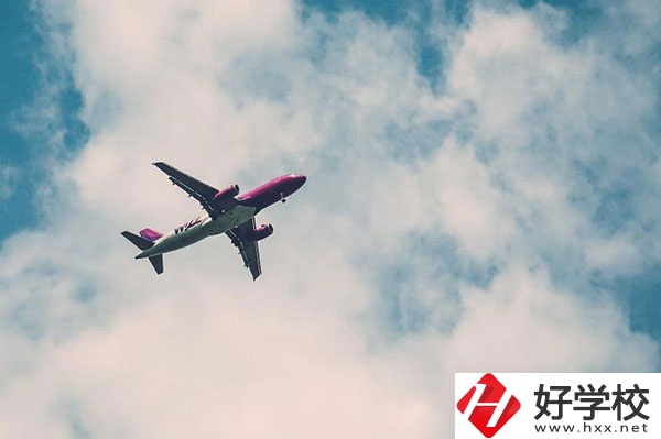 永州龍翔中等職業(yè)技術(shù)學(xué)校學(xué)航空專業(yè)怎么樣？