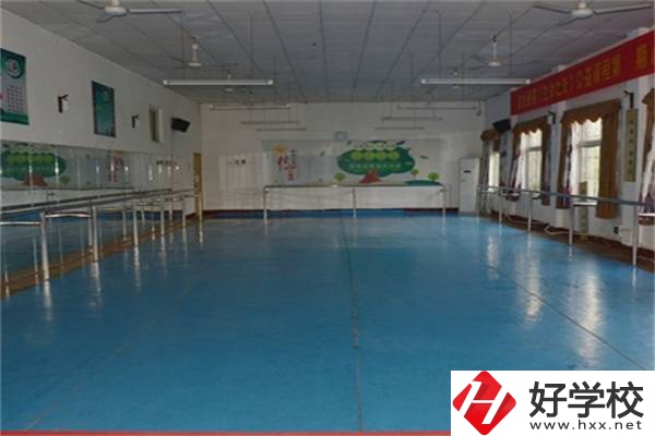 湘潭最好的民辦職高是哪所？職高值得就讀嗎？