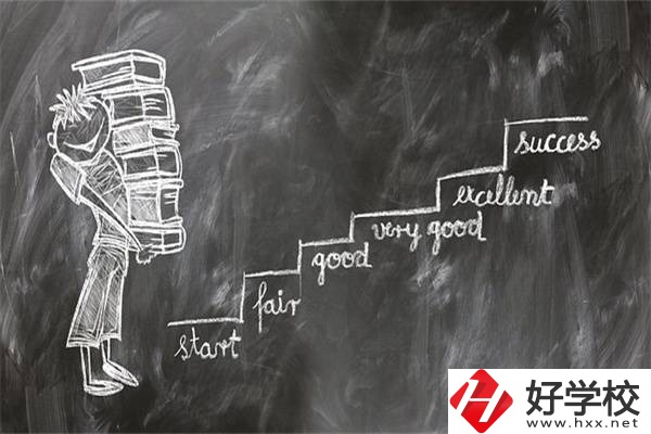湖南成績差的中職生走哪種升學(xué)途徑更好？有什么優(yōu)勢？