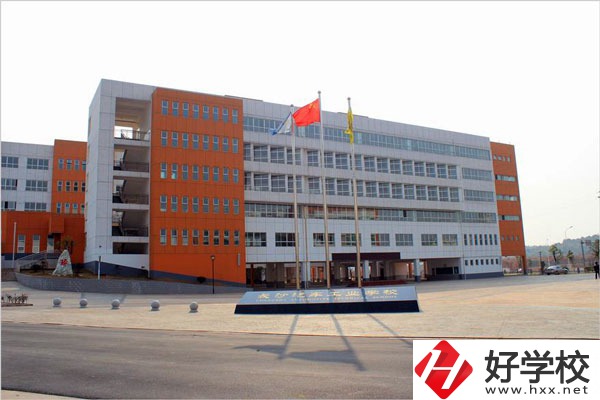 長沙汽車工業(yè)學(xué)校的熱門專業(yè)有哪些？