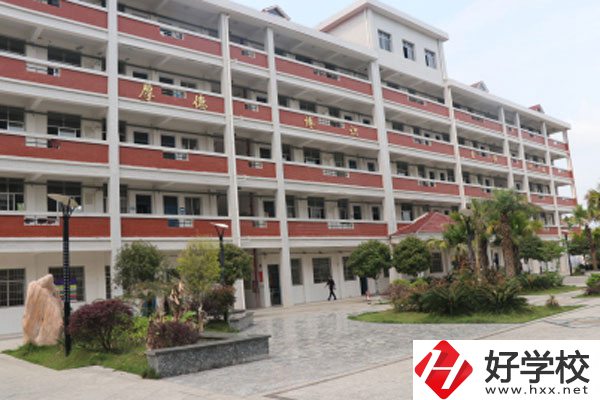 永州市綜合職業(yè)中等專業(yè)學(xué)校好不好？宿舍怎么樣？