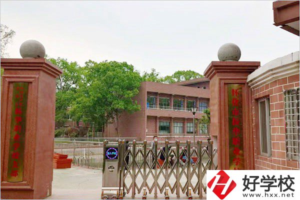 懷化有沒有可以軍事化管理的中職學(xué)校？