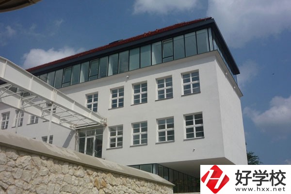 郴州市理工職業(yè)技術學校怎么樣？有哪些辦學特色？
