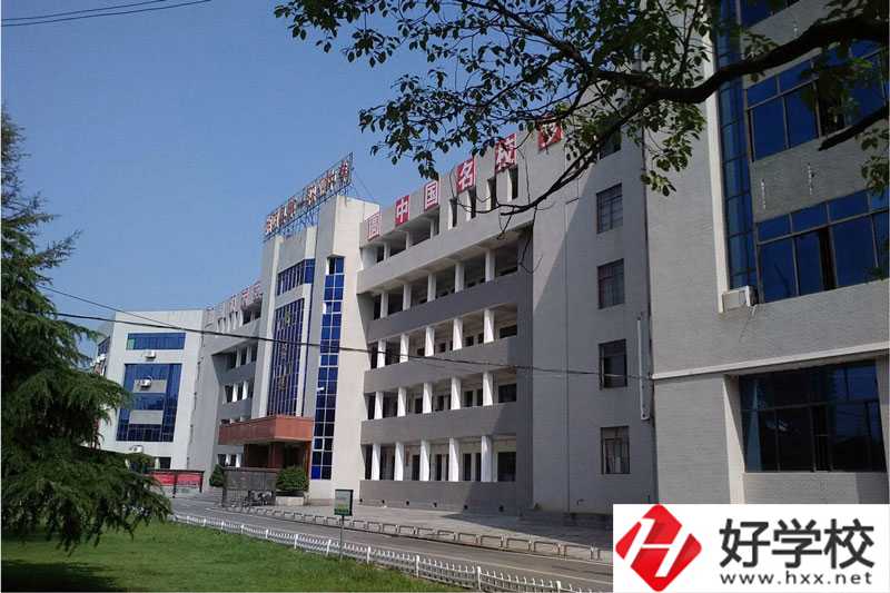 湘陰縣第一職業(yè)中等專業(yè)學(xué)校開(kāi)設(shè)哪些專業(yè)？就業(yè)如何？