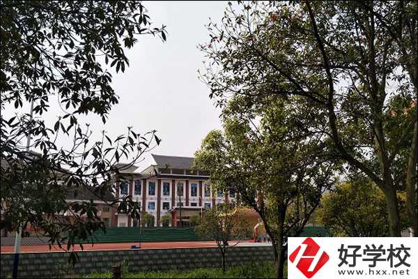 邵陽(yáng)電商中專有哪些？管理如何？