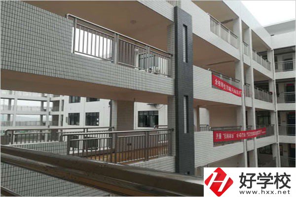衡東縣職業(yè)中專怎么樣？學校地址在哪？