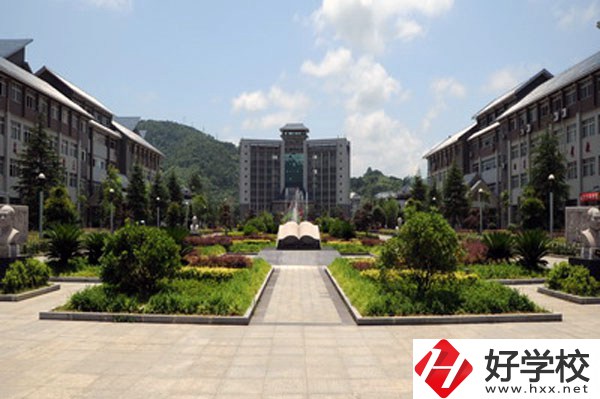 湘西州經(jīng)濟(jì)貿(mào)易學(xué)校好嗎？有什么辦學(xué)特色？