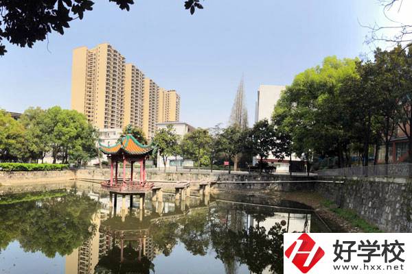 邵陽工業(yè)學(xué)校有哪些特色專業(yè)？具體情況如何？