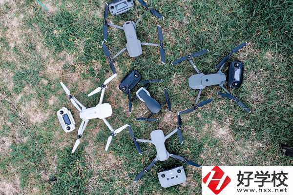 長沙航天學校飛行器制造專業(yè)值得選擇嗎？
