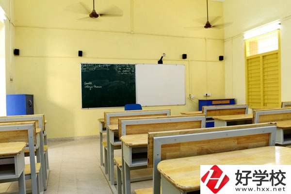 懷化市城南職業(yè)學校好不好？宿舍怎么樣？
