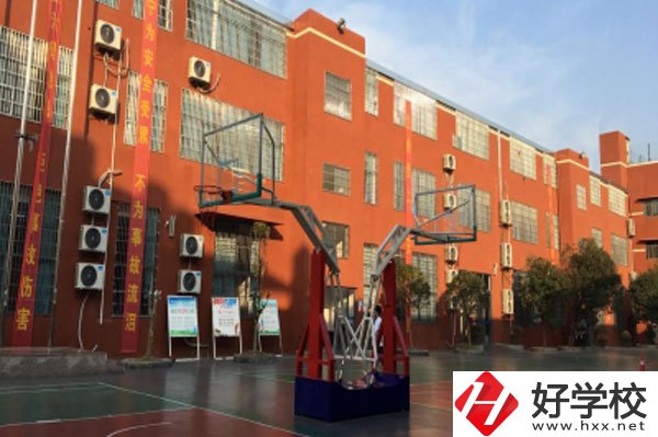 長(zhǎng)沙市英藍(lán)中等職業(yè)學(xué)校怎么樣？有哪些優(yōu)勢(shì)？