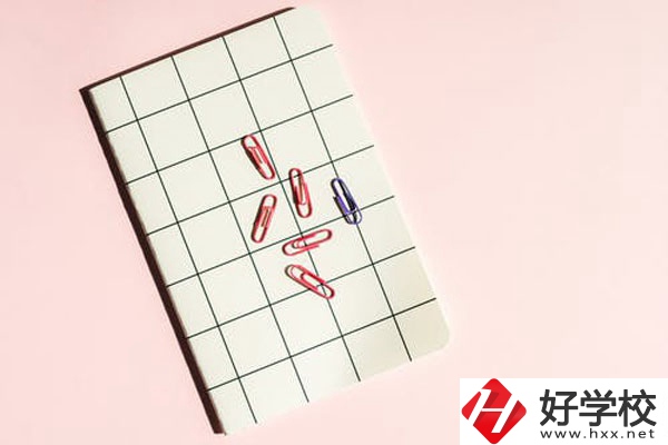 瀘溪縣第一職業(yè)中學(xué)怎么樣？是職高嗎？