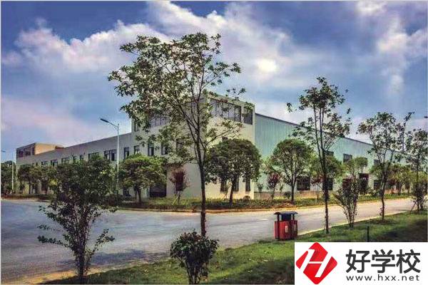 邵陽有哪些好的技?？梢酝扑]？學(xué)校有什么辦學(xué)優(yōu)勢？