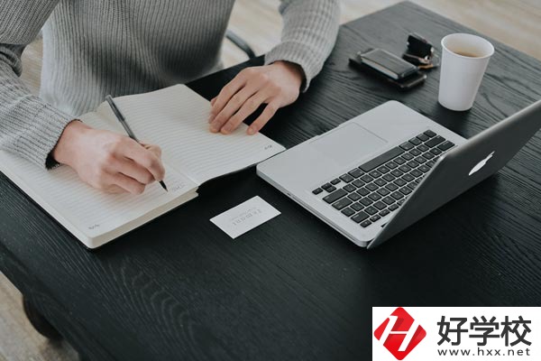 株洲人工智能職業(yè)技術(shù)學(xué)校師資如何？有什么辦學(xué)特色？