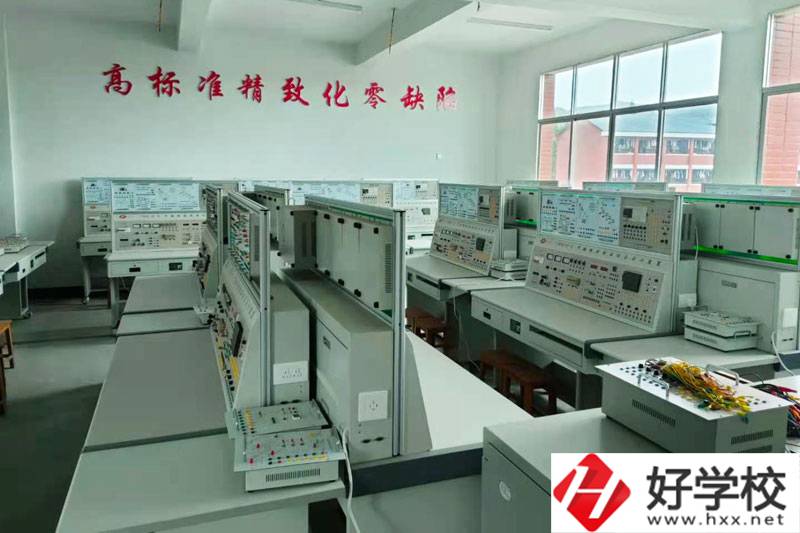 洪江市職業(yè)中專學(xué)校怎么樣？有哪些專業(yè)？