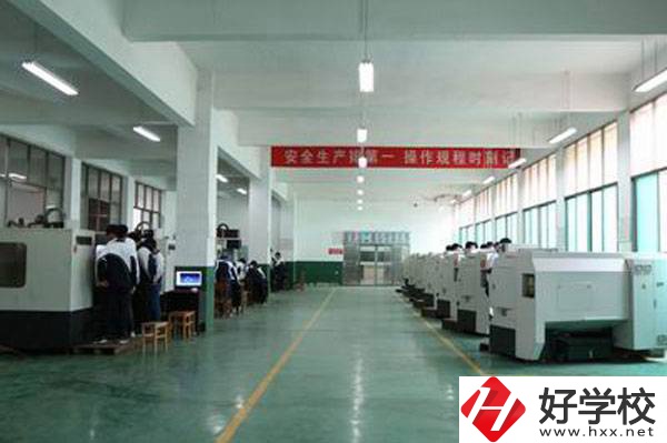 益陽有哪些公辦中專？辦學條件好不好？