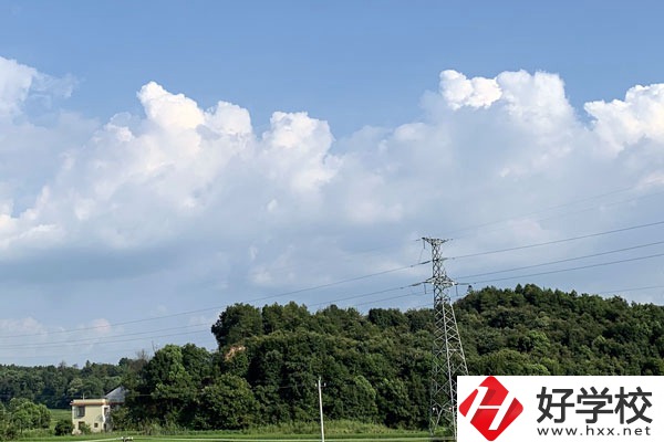 益陽第一職業(yè)中專學(xué)校的實力如何？