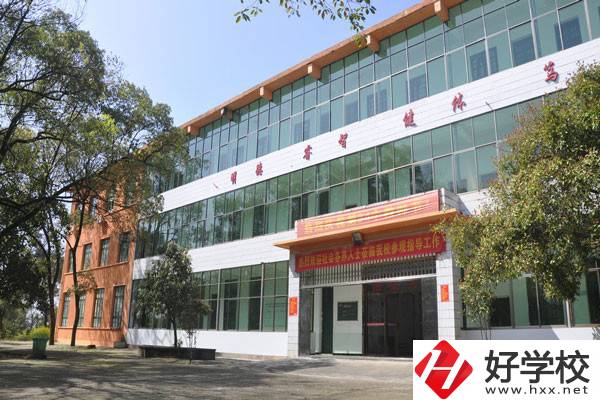 衡陽(yáng)蔡倫科技中等職業(yè)學(xué)校是公辦的嗎？有哪些優(yōu)勢(shì)？