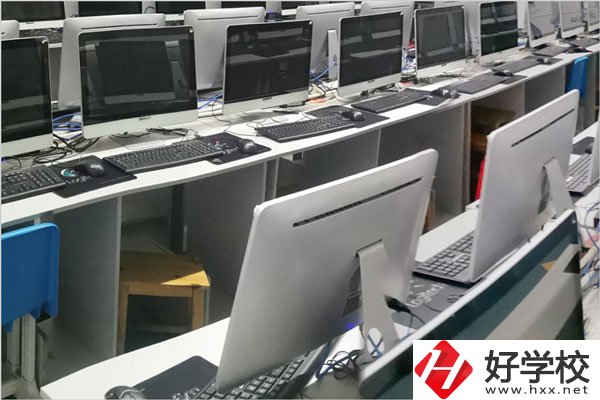 懷化市大鑫學(xué)校是職校嗎？辦學(xué)條件怎么樣？