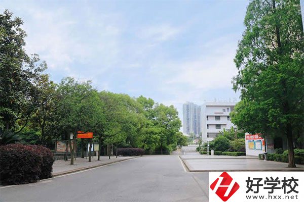 邵陽工業(yè)學校怎么樣？就業(yè)前景如何？