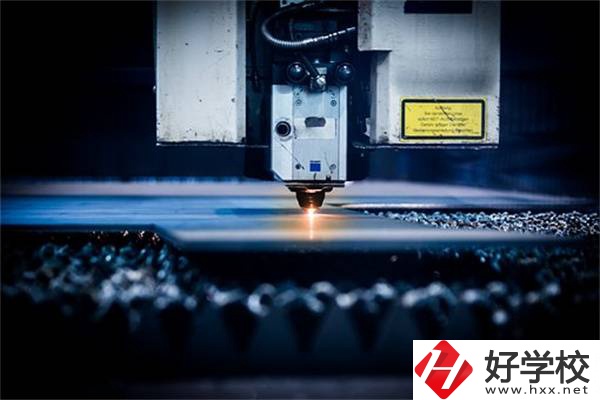 永州職校有哪些熱門專業(yè)？好不好找工作？