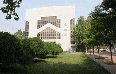 平頂山市衛(wèi)生學(xué)校2025年報名學(xué)費多少錢